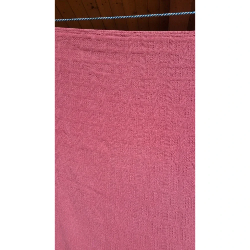 Vintage Maroon Textured Bedspread Coverlet Geometric Full Queen 84x96